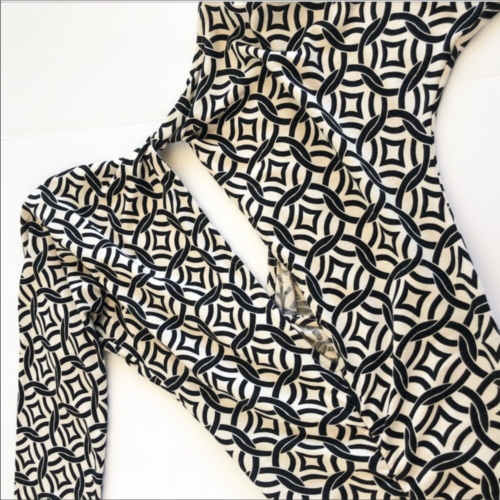 BCBG MaxAria Print Midi Open Back Dress - Picture 5 of 5